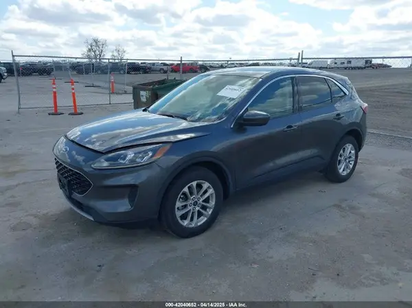 1FMCU9G66LUA77223 2020 FORD ESCAPE - Image 2