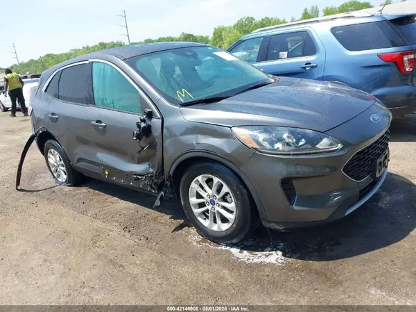 1FMCU9G66LUA94684 2020 FORD ESCAPE - Image 1