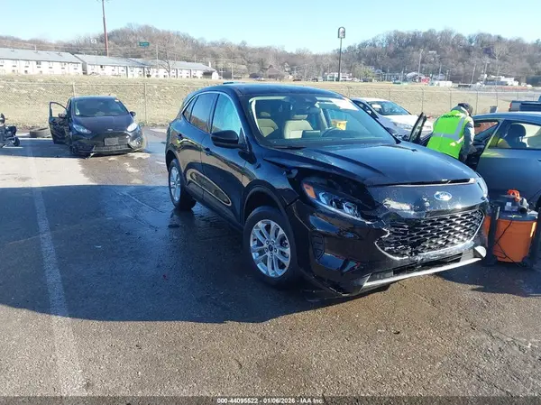 1FMCU9G66LUA99853 2020 FORD ESCAPE - Image 1