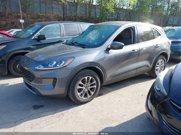 1FMCU9G66MUA11210 2021 FORD ESCAPE - Image 2