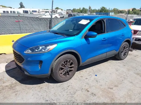 1FMCU9G66MUA39797 2021 FORD ESCAPE - Image 2