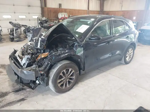 1FMCU9G66MUA46605 2021 FORD ESCAPE - Image 2