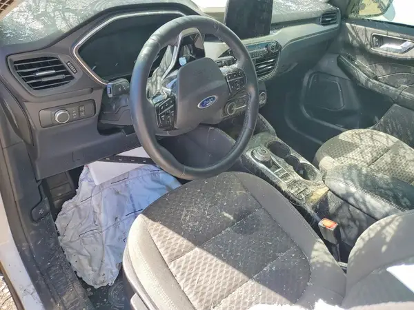 1FMCU9G66MUA99661 2021 FORD ESCAPE - Image 8