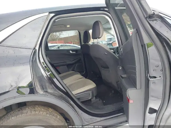1FMCU9G66MUB22940 2021 FORD ESCAPE - Image 8