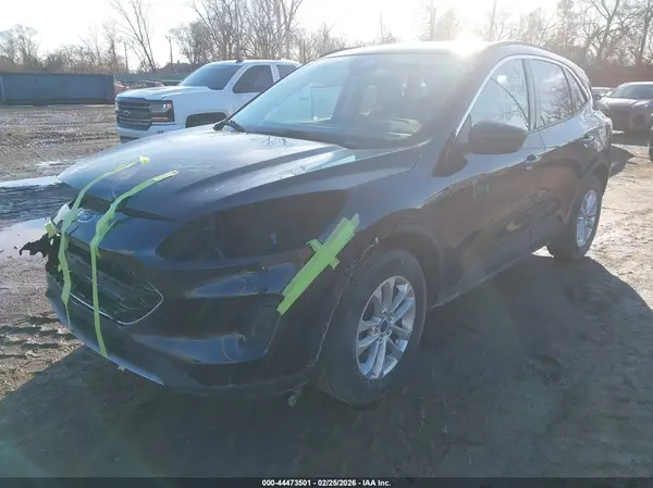 1FMCU9G66MUB23814 2021 FORD ESCAPE - Image 2