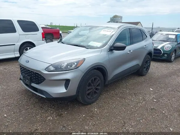 1FMCU9G66NUA34343 2022 FORD ESCAPE - Image 2