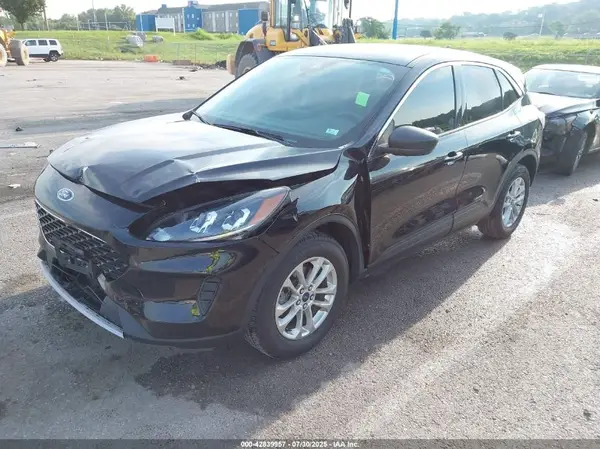 1FMCU9G66NUA44791 2022 FORD ESCAPE - Image 2