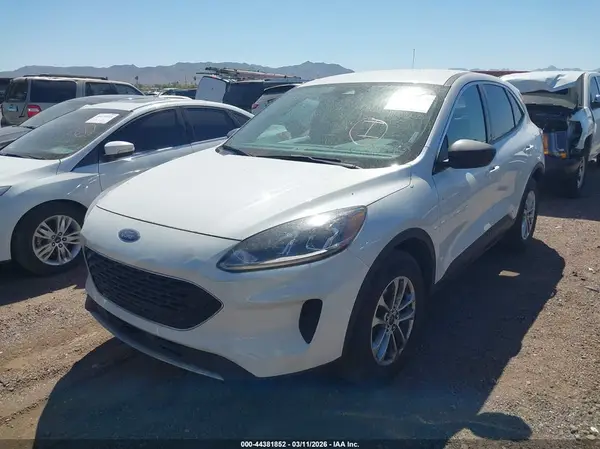 1FMCU9G66NUA60439 2022 FORD ESCAPE - Image 2