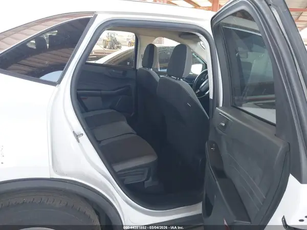 1FMCU9G66NUA60439 2022 FORD ESCAPE - Image 8