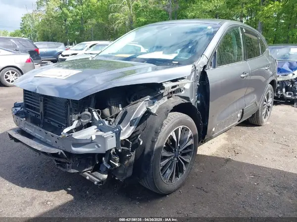 1FMCU9G66NUB20350 2022 FORD ESCAPE - Image 2