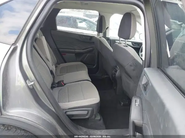 1FMCU9G66NUB30750 2022 FORD ESCAPE - Image 8