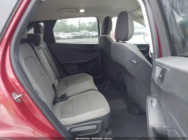 1FMCU9G66NUB65532 2022 FORD ESCAPE - Image 8