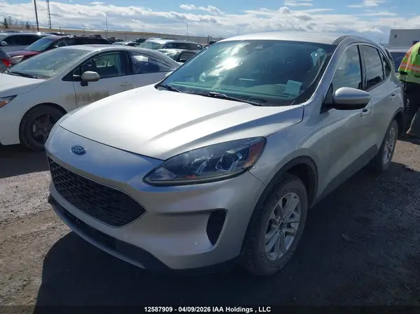 1FMCU9G67LUA02711 2020 FORD ESCAPE - Image 2
