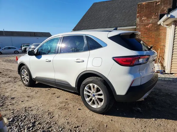 1FMCU9G67LUA27737 2020 FORD ESCAPE - Image 2