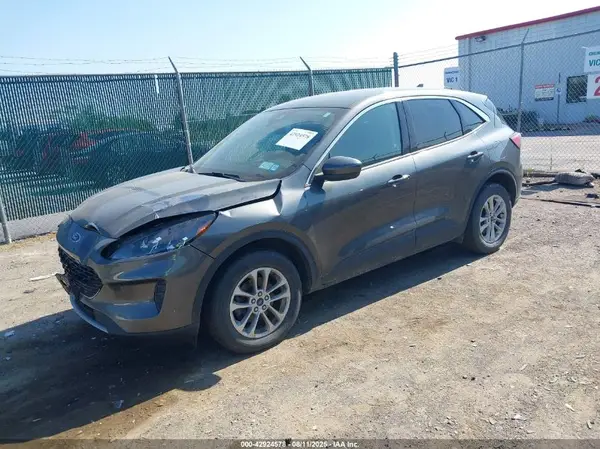 1FMCU9G67LUA65808 2020 FORD ESCAPE - Image 2