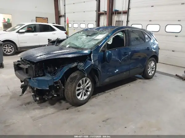 1FMCU9G67LUC16906 2020 FORD ESCAPE - Image 2