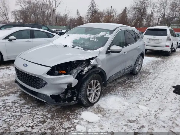 1FMCU9G67LUC53793 2020 FORD ESCAPE - Image 2