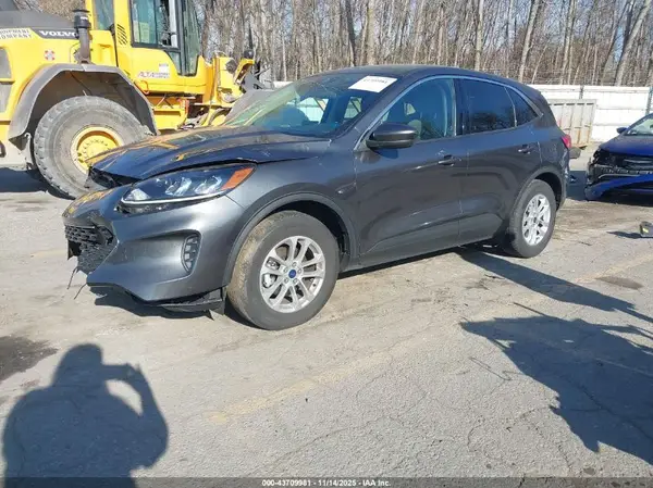 1FMCU9G67LUC78905 2020 FORD ESCAPE - Image 2