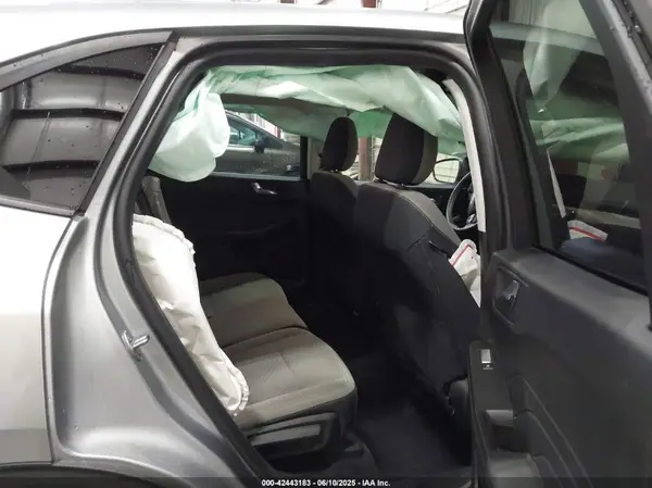 1FMCU9G67MUA02760 2021 FORD ESCAPE - Image 8
