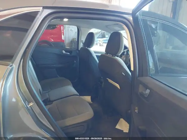 1FMCU9G67MUA05397 2021 FORD ESCAPE - Image 8