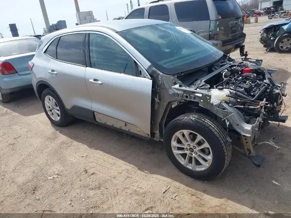 1FMCU9G67MUA08994 2021 FORD ESCAPE - Image 1
