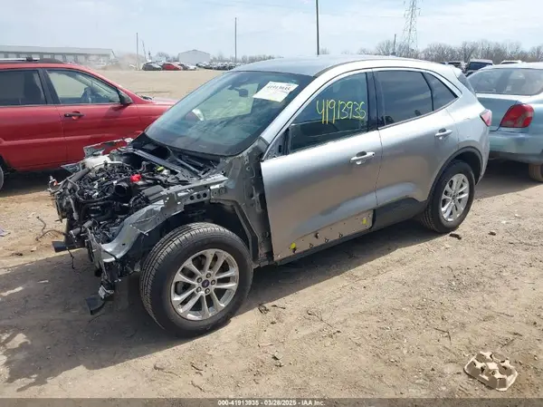 1FMCU9G67MUA08994 2021 FORD ESCAPE - Image 2