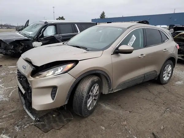 1FMCU9G67MUA50212 2021 FORD ESCAPE - Image 1
