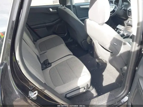 1FMCU9G67MUA96011 2021 FORD ESCAPE - Image 8