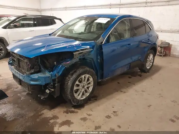 1FMCU9G67MUB19030 2021 FORD ESCAPE - Image 2