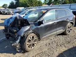 1FMCU9G67NUB17604 2022 FORD ESCAPE
