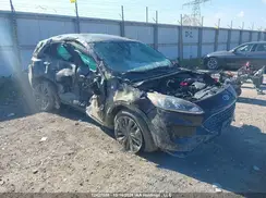 1FMCU9G67NUB21054 2022 FORD ESCAPE