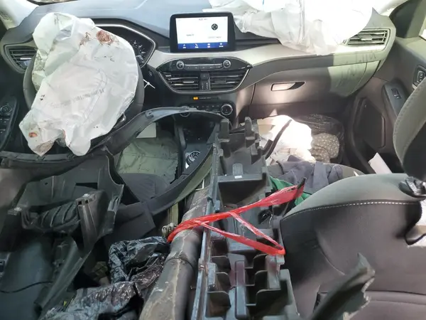 1FMCU9G67NUB44494 2022 FORD ESCAPE - Image 8