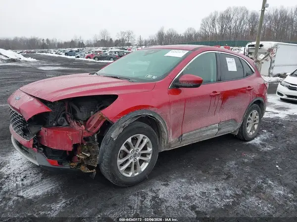 1FMCU9G68LUA21218 2020 FORD ESCAPE - Image 2