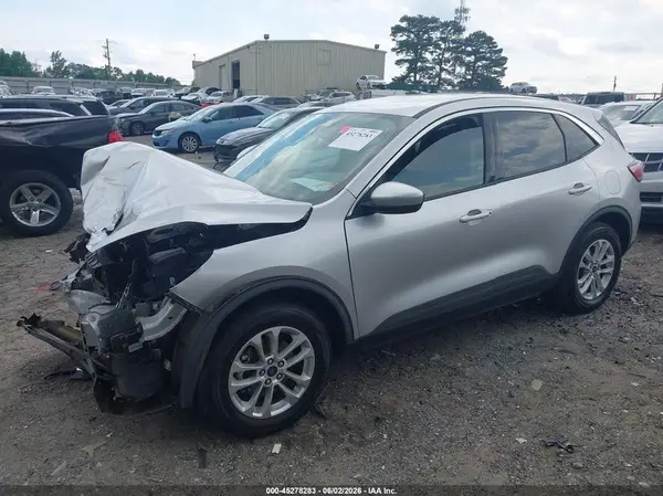 1FMCU9G68LUA21929 2020 FORD ESCAPE - Image 2