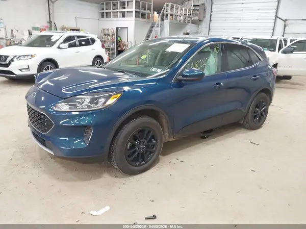 1FMCU9G68LUA50475 2020 FORD ESCAPE - Image 2