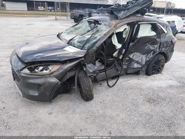 1FMCU9G68LUA59841 2020 FORD ESCAPE - Image 2