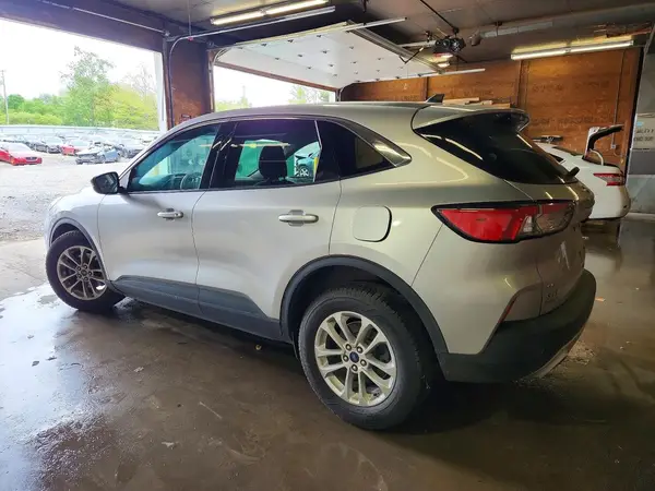 1FMCU9G68LUB25188 2020 FORD ESCAPE - Image 2