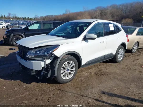 1FMCU9G68LUB32268 2020 FORD ESCAPE - Image 2