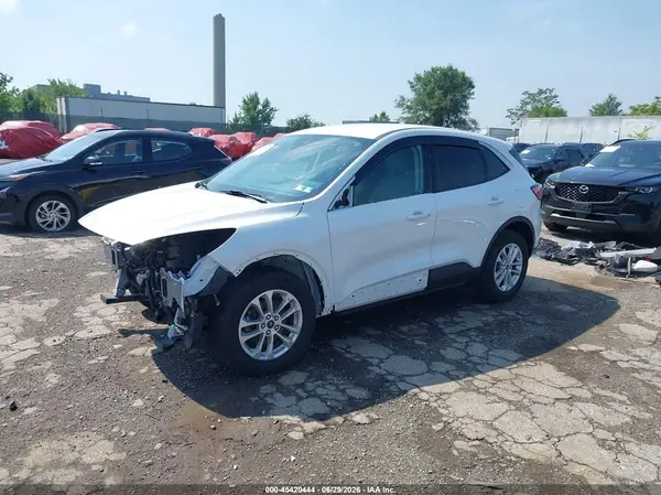 1FMCU9G68LUB54982 2020 FORD ESCAPE - Image 2