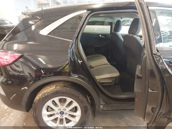 1FMCU9G68LUC52250 2020 FORD ESCAPE - Image 8