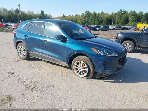 1FMCU9G68LUC63992 2020 FORD ESCAPE - Image 1