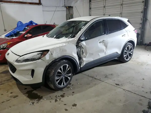 1FMCU9G68MUA00578 2021 FORD ESCAPE - Image 1