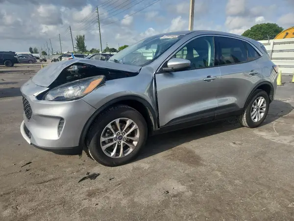 1FMCU9G68MUA39798 2021 FORD ESCAPE - Image 1