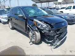 1FMCU9G68NUA10450 2022 FORD ESCAPE