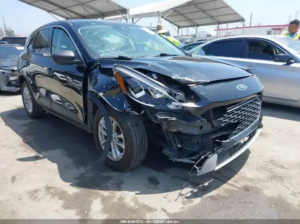 1FMCU9G68NUA10450 2022 FORD ESCAPE - Image 1