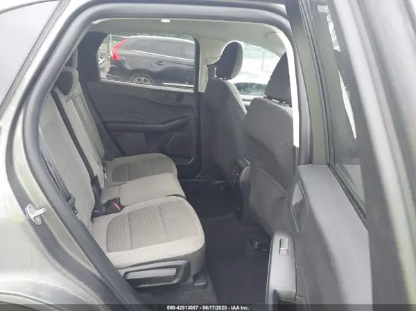 1FMCU9G68NUA41715 2022 FORD ESCAPE - Image 8