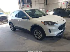 1FMCU9G68NUA60829 2022 FORD ESCAPE