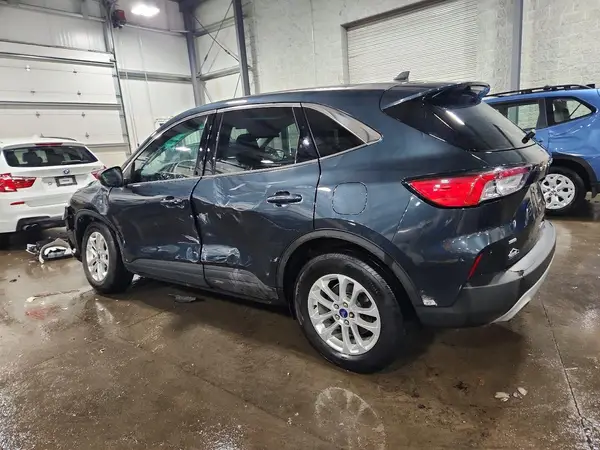 1FMCU9G68NUA86038 2022 FORD ESCAPE - Image 2
