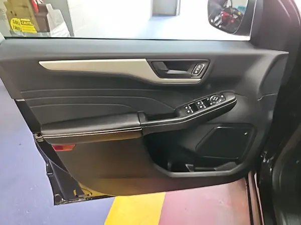1FMCU9G68NUB09284 2022 FORD ESCAPE - Image 8