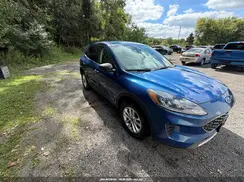 1FMCU9G68NUB10242 2022 FORD ESCAPE